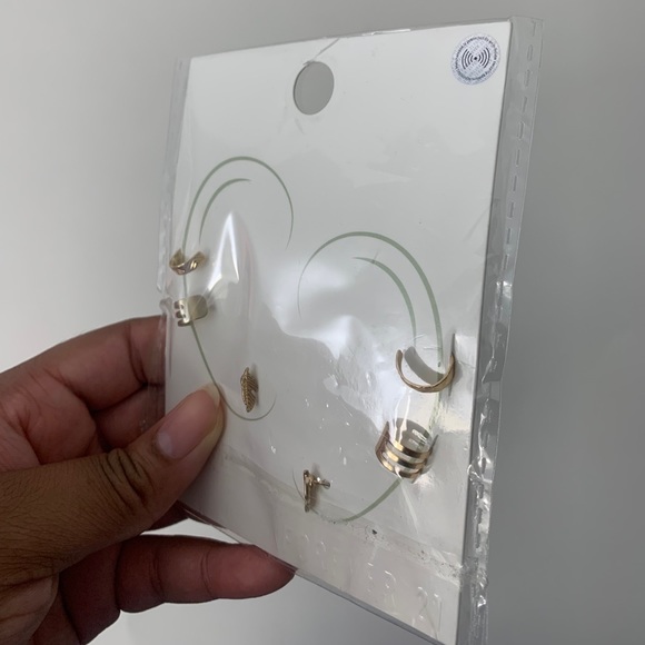 Forever21 Earring Cuff Set OS Gold - Picture 2 of 4